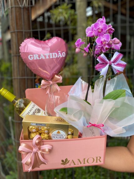 Cesta de Orquídea e vinho